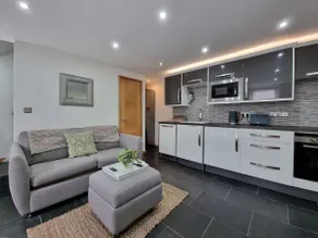 Barrog Cottage - Image 4