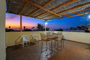 Oceanview Rooftop, Private Pool, Game Room & Bar - Image 5
