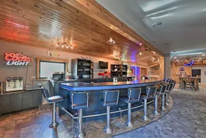 Massive Hatfield 'Loon Lodge' w/ Roller Rink - Image 2