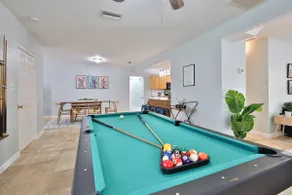 Coastal Villa w Amazing Courtyard - Splash Pad! - Image 2