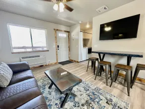 #2- garage, balcony & dog-friendly - Image 2