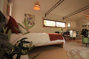Stoney Creek Cottage - Image 3