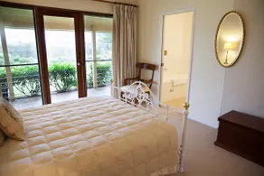 Burncroft Guesthouse - Image 4