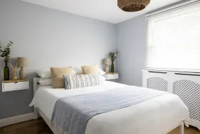 Lovely 2 Bedroom Garden Flat in London - Image 2