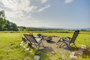 Breathtaking Mtn Views: Stylish Rustic Retreat! - Image 2