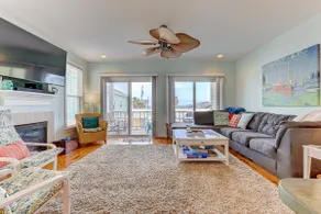 Mission SEA Réalisé: 3 BR / 3 BA en duplex - 1 côté à Kure Beach, 6 couchages - Image 2