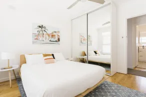 Serene 2 BR Gem | Mins to Jetty Road w/ Work space - Image 2