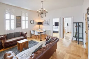 Host & Stay - Boutique Balcony - Image 5