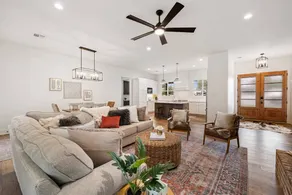 Cozy, sassy & fun! NEW modern farmhouse!! - Image 4
