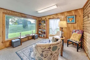 Cabin on Working Highland Cattle Farm in Kentucky - Image 3