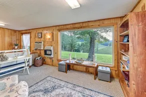 Cabin on Working Highland Cattle Farm in Kentucky - Image 4