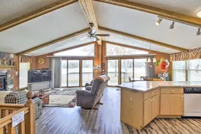Waterfront Friendship Home w/ Private Pier! - Image 4