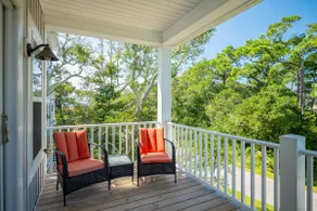 Paradise Pointe by Oak Island Accommodations - Image 5