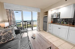 New Top Floor Ocean Front 1BR with Updated Kitchen - Image 2