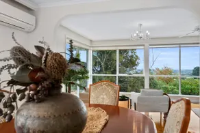 Warm Stylish 3 bed 2 Bath in Berwick Hills - Image 5