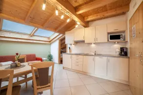 Tonig farm Enzian - Image 4
