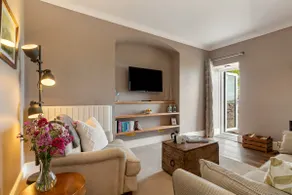 Caldey Island View - Sea Views and Log Burner - Image 3