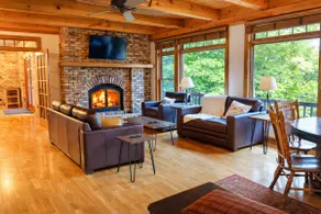 Dowling Lakefront Lodge: Dock, Game Room, Firepit - Image 3
