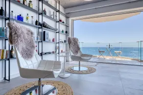 Superb Seafront Family Apartment by Buena Vista - Image 2