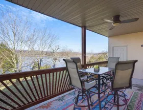 Lakefront Sanctuary - Table Rock Lake Adventures - Image 3