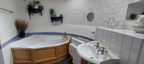Old Hop Kiln - sleeps 6 guests  in 3 bedrooms - Image 5