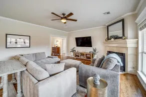 Pet-Friendly Tulsa Escape w/ Private Hot Tub! - Image 5