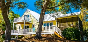 Heated Pool, 2-min Walk to Beach, Sleeps 10 - Image 5