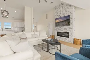 Luxury Oceanfront HGTV Retreat | HotTub, Game Room - Image 3