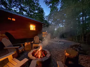 Cozy Couples Cabin, Hot Tub, Fire Pit, Grill - Image 3