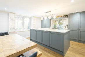Host & Stay - Devereux House - Image 4