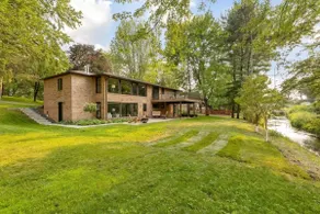 Bassett Creek Retreat - Image 5