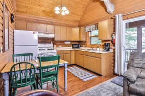 Deer Cabin- Wilderness Bay Lodge-HVH - Image 5