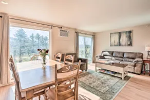 Mountain Condo w/ Views: Near Hiking & Biking! - Image 4