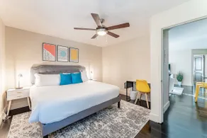 Charming 2BR king beds suite next to Downtown - Image 3