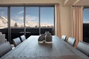 Town Hill Penthouse Luxury Condo w/Private Hot Tub - Image 4