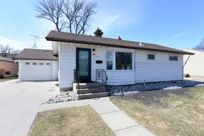 Updated Home w/ Garage Parking near NDSU - Image 4