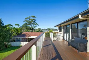 Sirius Retreat Pet Friendly 3 Mins Walk to St George Basin - Image 2