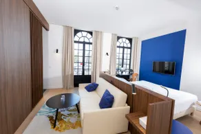 10/20 Apartment Deluxe Ensuite Landmark View - Image 3