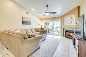 Lakefront Home w/ Outdoor Oasis in Glendale! - Image 5