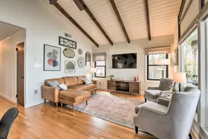 Dreamy Lake Norman Cottage w/ Panoramic Lake Views - Image 4