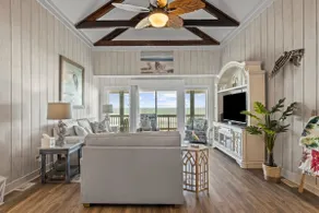 The Beachcomber home - Image 2