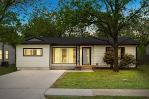 Fully remodeled Cozy house, 10 min. from airport - Image 2