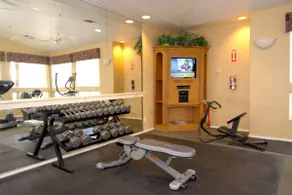Gofers’ Ultimate Condo - Image 5