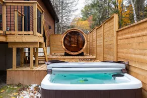 [All Season] Muskoka Cottage*HotTub*Sauna*Beach*BBQ - Image 3