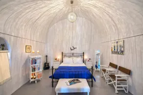 Pyrgos 3-Bed Villa Sleeps 8 with Pool and AirCon - Image 3