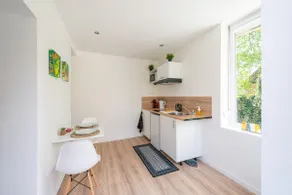 Cocoon#3 Studio with quiet and relaxing garden - Image 2