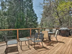 Woodsy Retreat: Modern Mi-Wuk Village Cabin! - Image 2