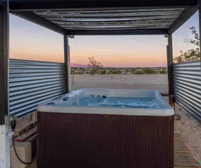 Historic Hot Tub Hideaway Sunsets Stars and Views - Image 5