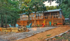 Updated Lakefront Getaway – Kayak Rental! - Image 2