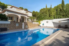 Casa la Pinada by Aldertons - Image 3